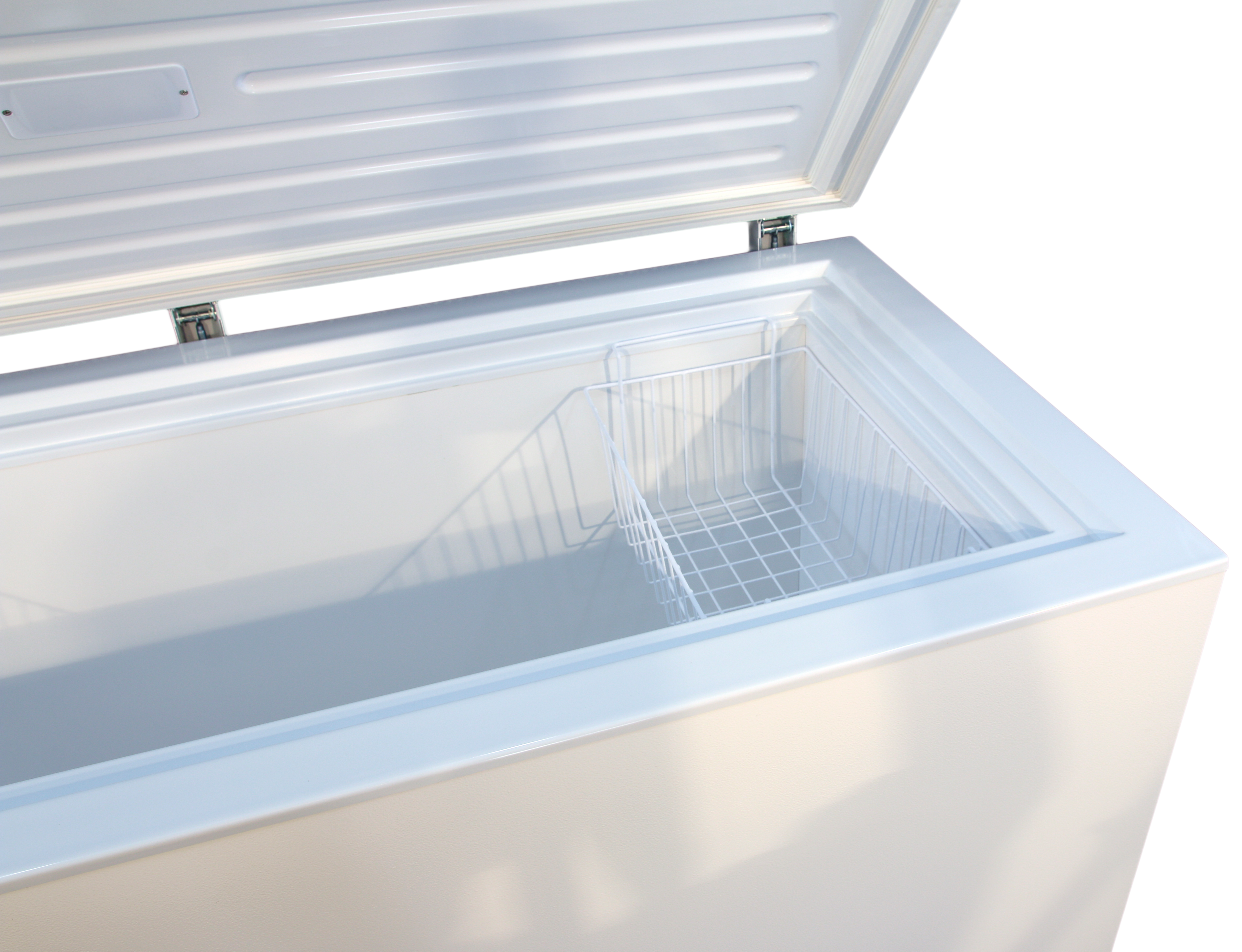 SunStar 15CU Solar/DC Chest Freezer