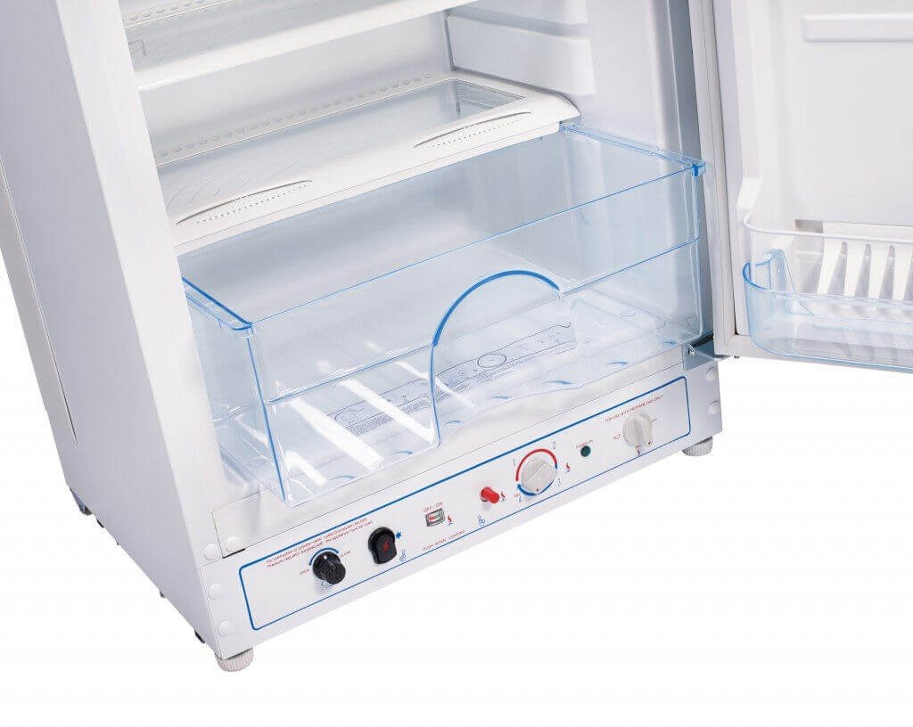 UNIQUE 8 CU/FT Propane Fridge with Freezer - White