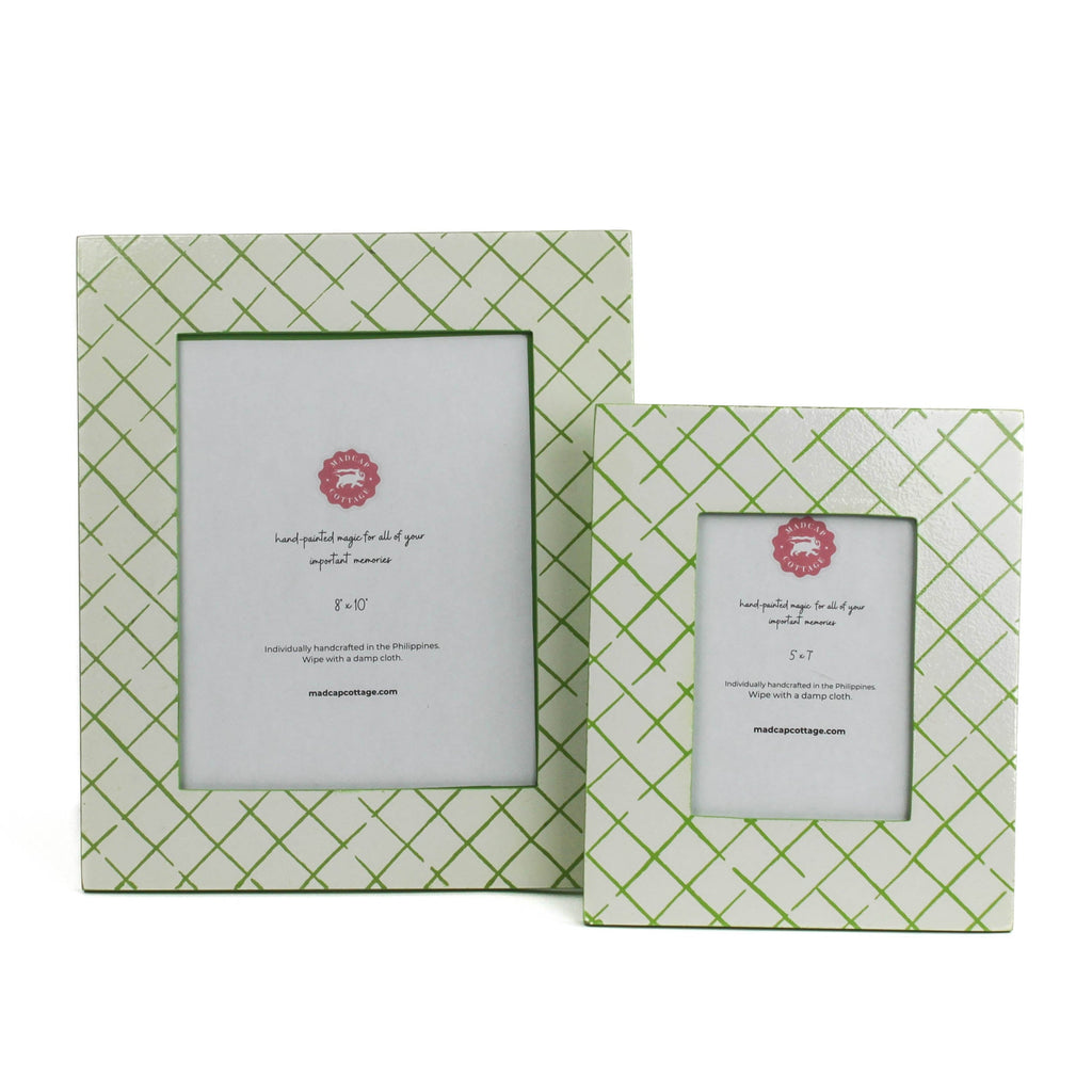 Hand-Painted Patterned 5 x 7 Frame - Bahama Court Green Trellis