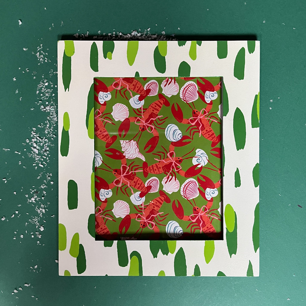 Hand-Painted Patterned 8 x 10 Frame - Club House Green Brushstroke