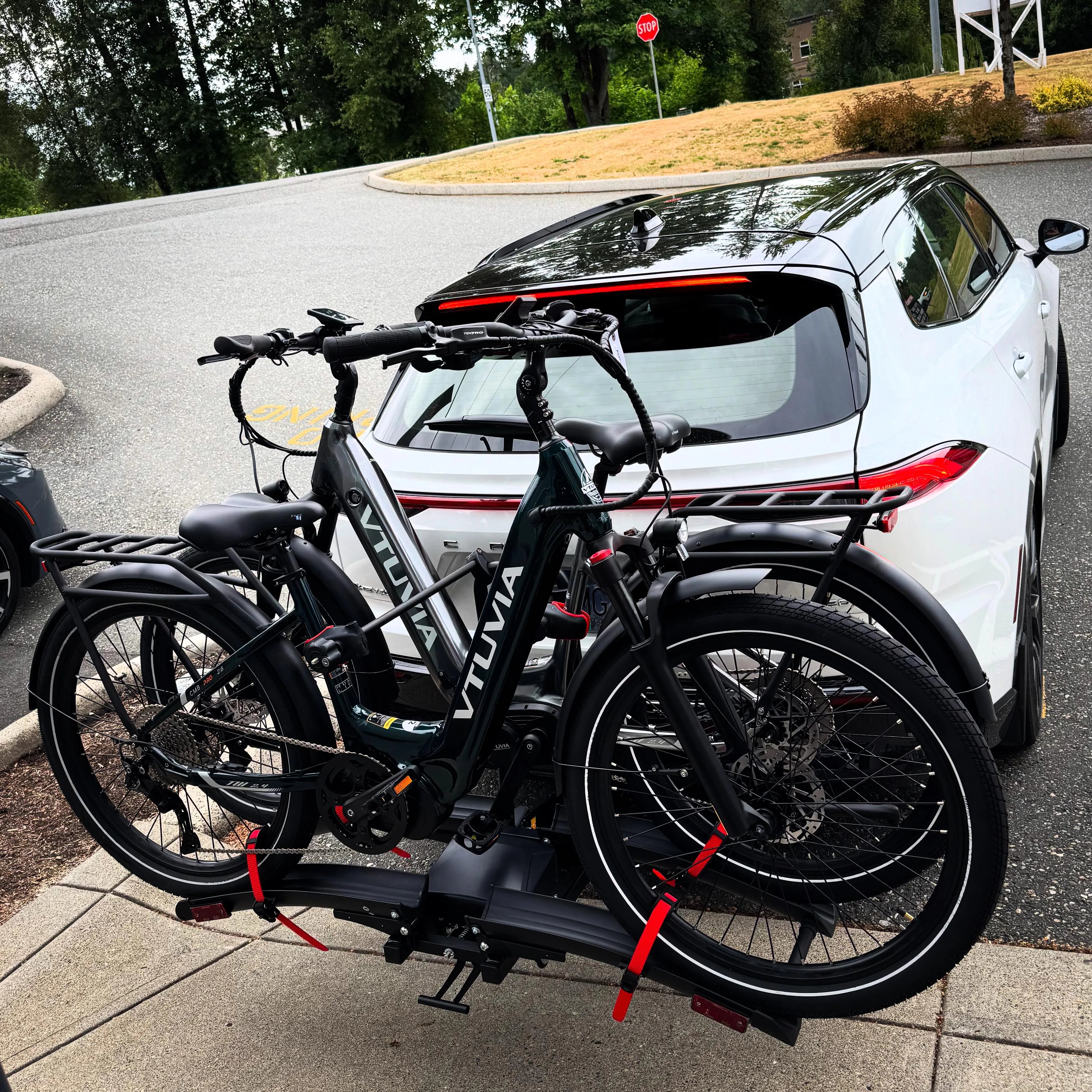 VTUVIA CMB 8-Speed Ebike