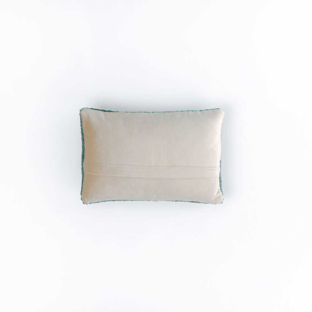 Hooked-Wool Crossed-Clubs Green Golf Pillow