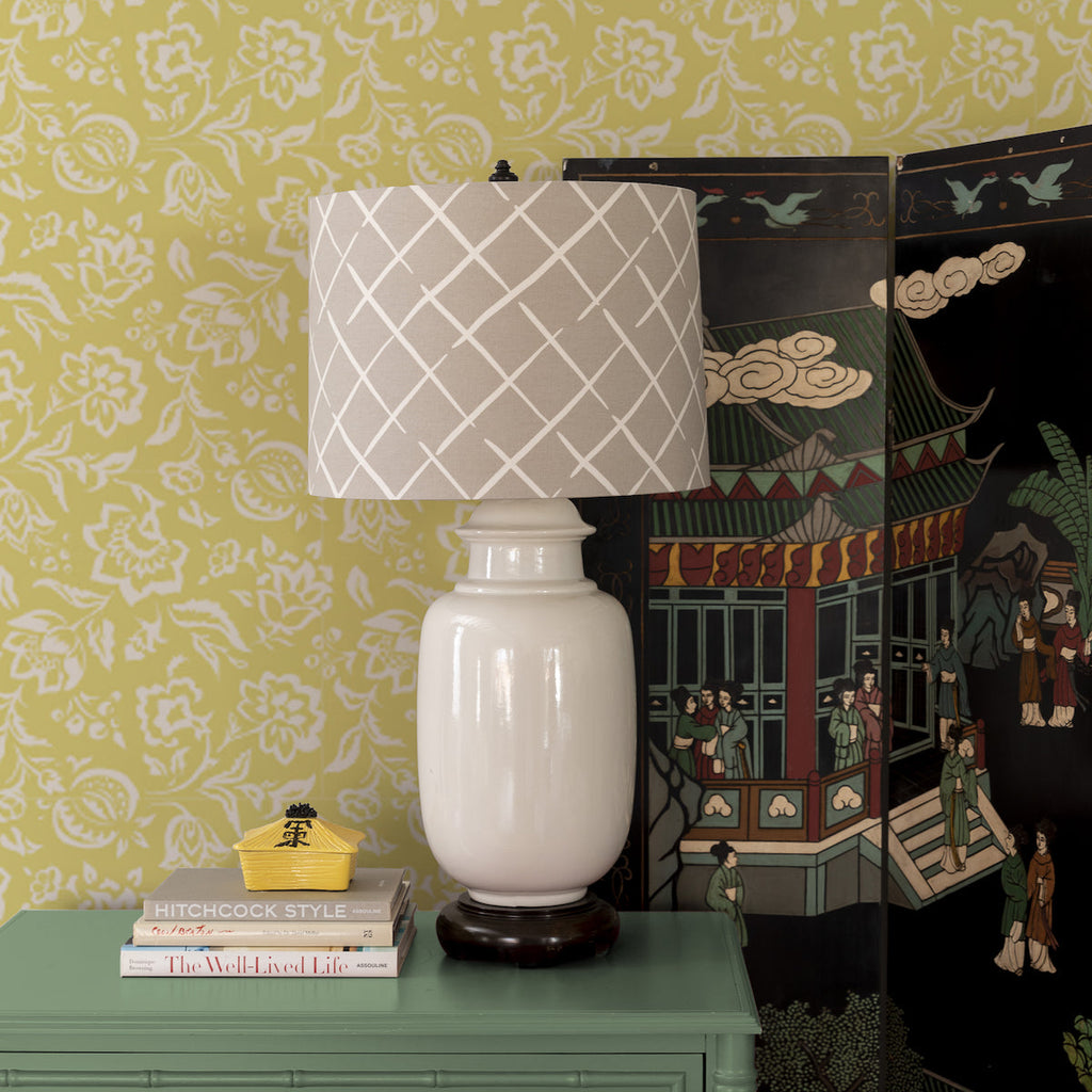 Hampton Court Unpasted Wallpaper - Lemon Grove Yellow