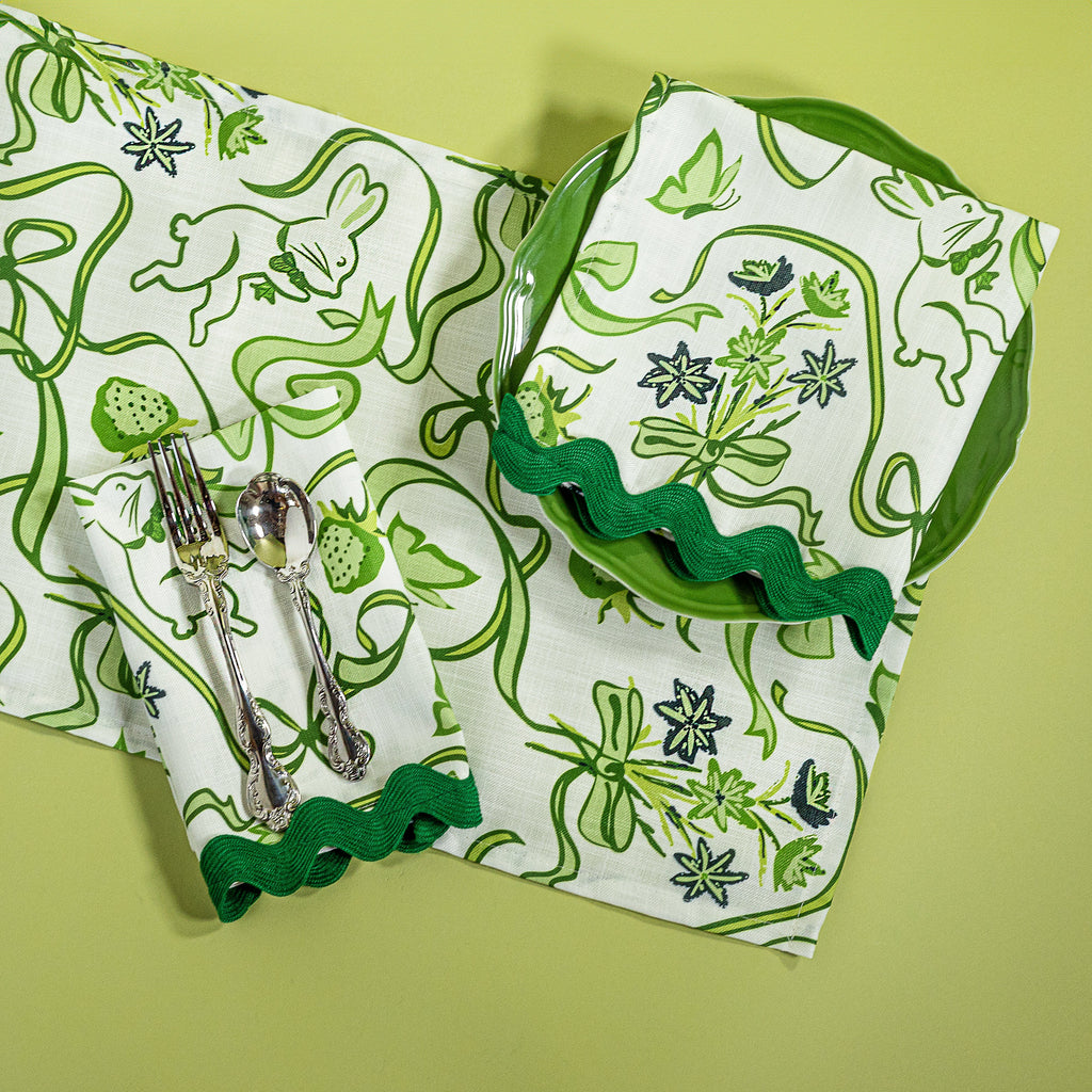 Bunnies and Bow Print Cloth Table Runner - Green