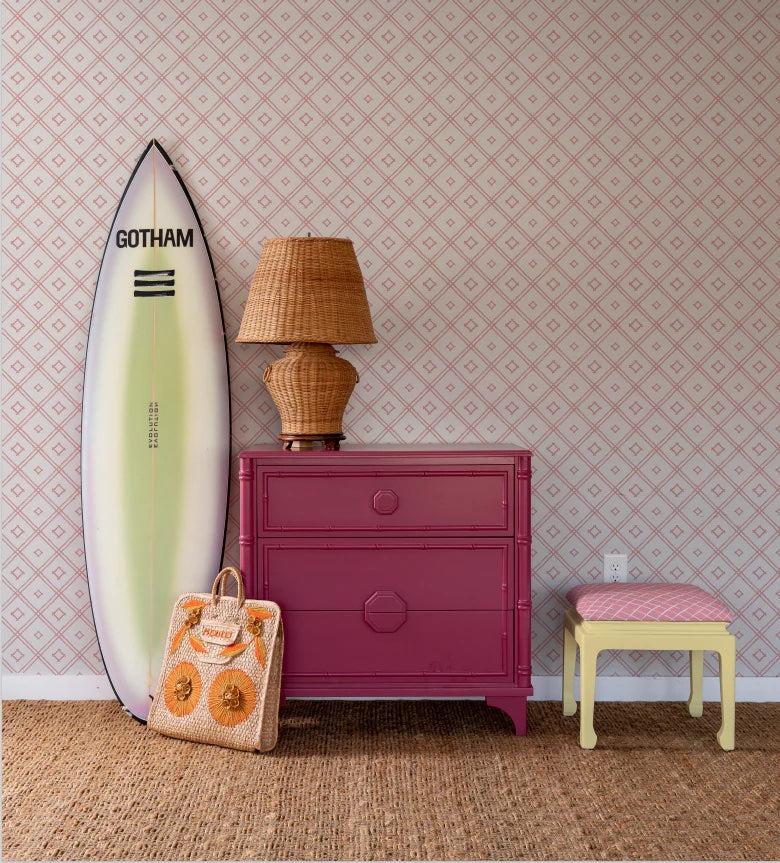 Island House Small Bamboo Trellis Unpasted Wallpaper - Southampton Pink