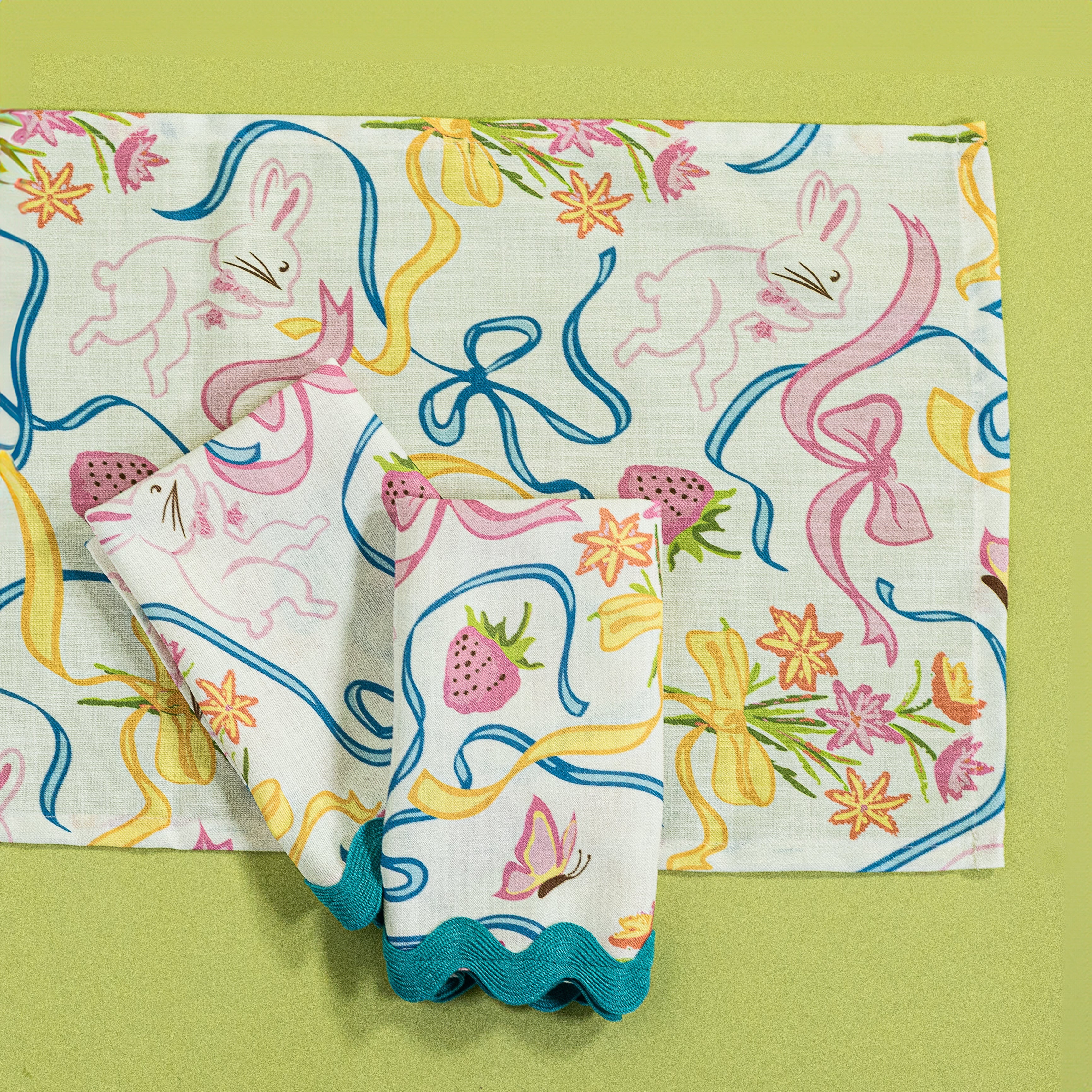 Bunnies and Bow Print Cloth Table Runner - Multicolor