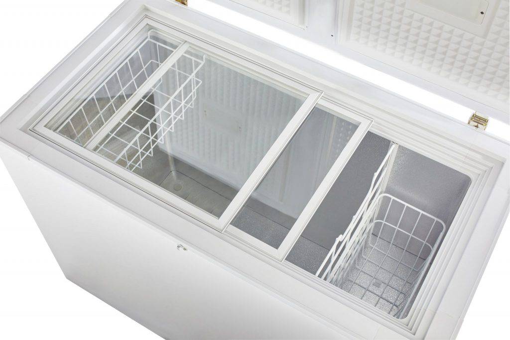 Unique 9.3 Cu/Ft Solar Powered DC Chest Freezer - White